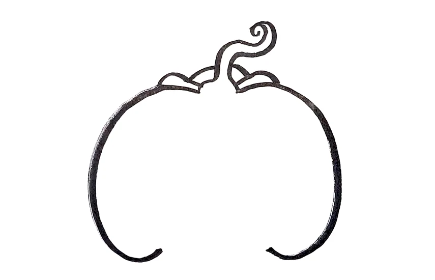 Pumpkin drawing step 1: the middle oval